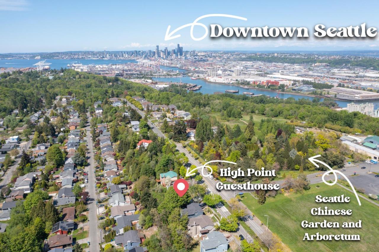 High Point Guesthouse - Next To Seattle Chinese Garden Екстериор снимка